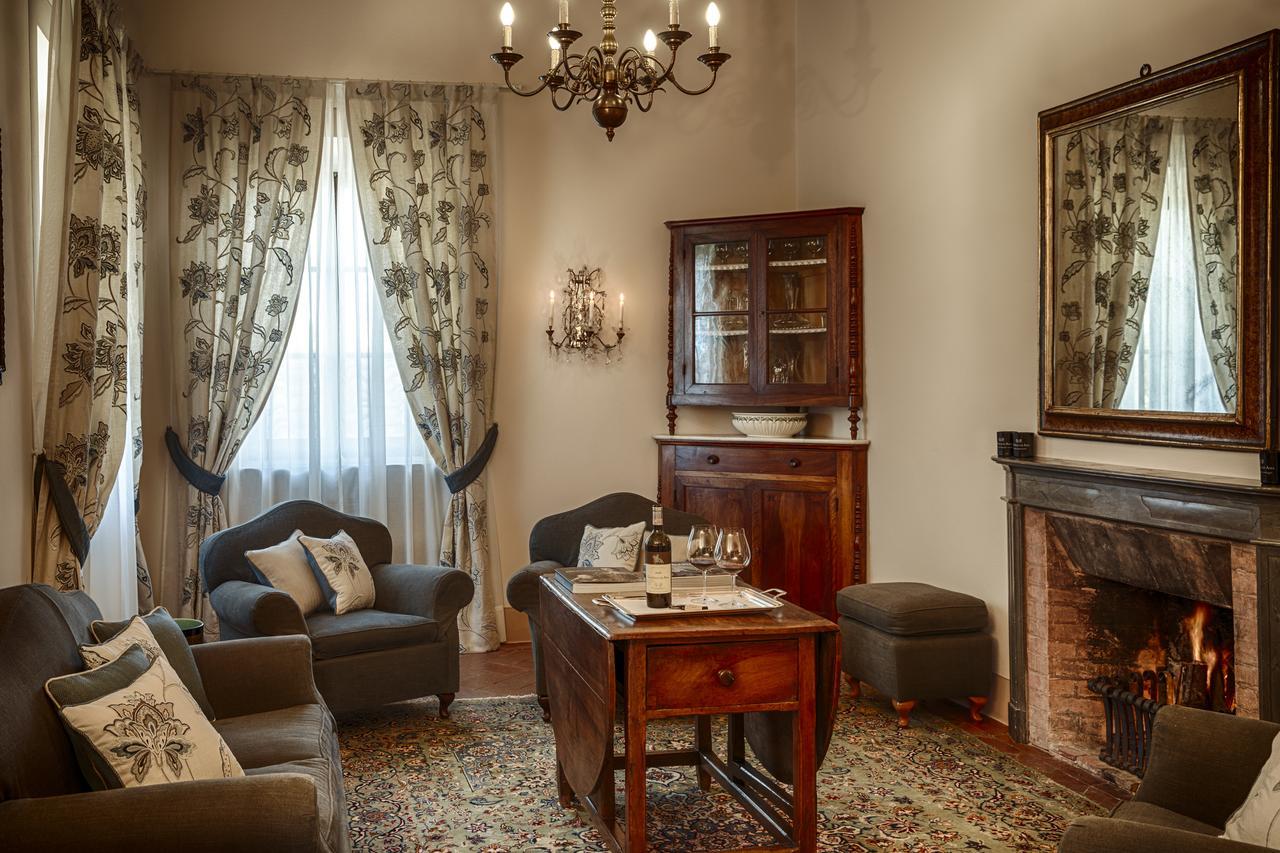 Le Suites Di Castello Di Ama Gaiole in Chianti Eksteriør bilde